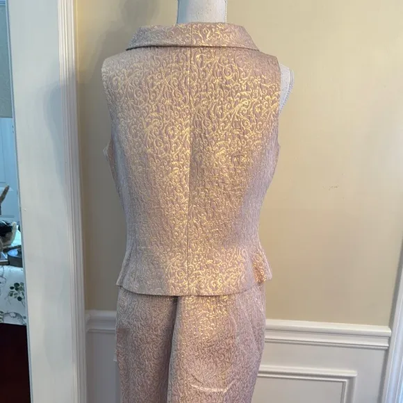 Stunning Maggy London Two Piece Brocade Dress