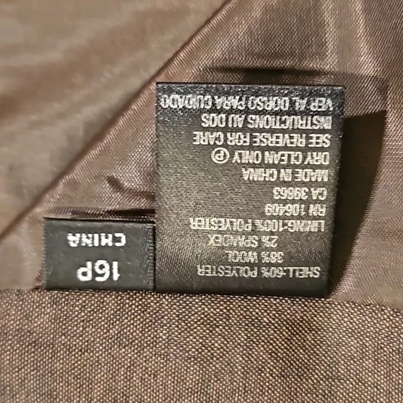 Tahari Arthur S. Levine Skirt Suit