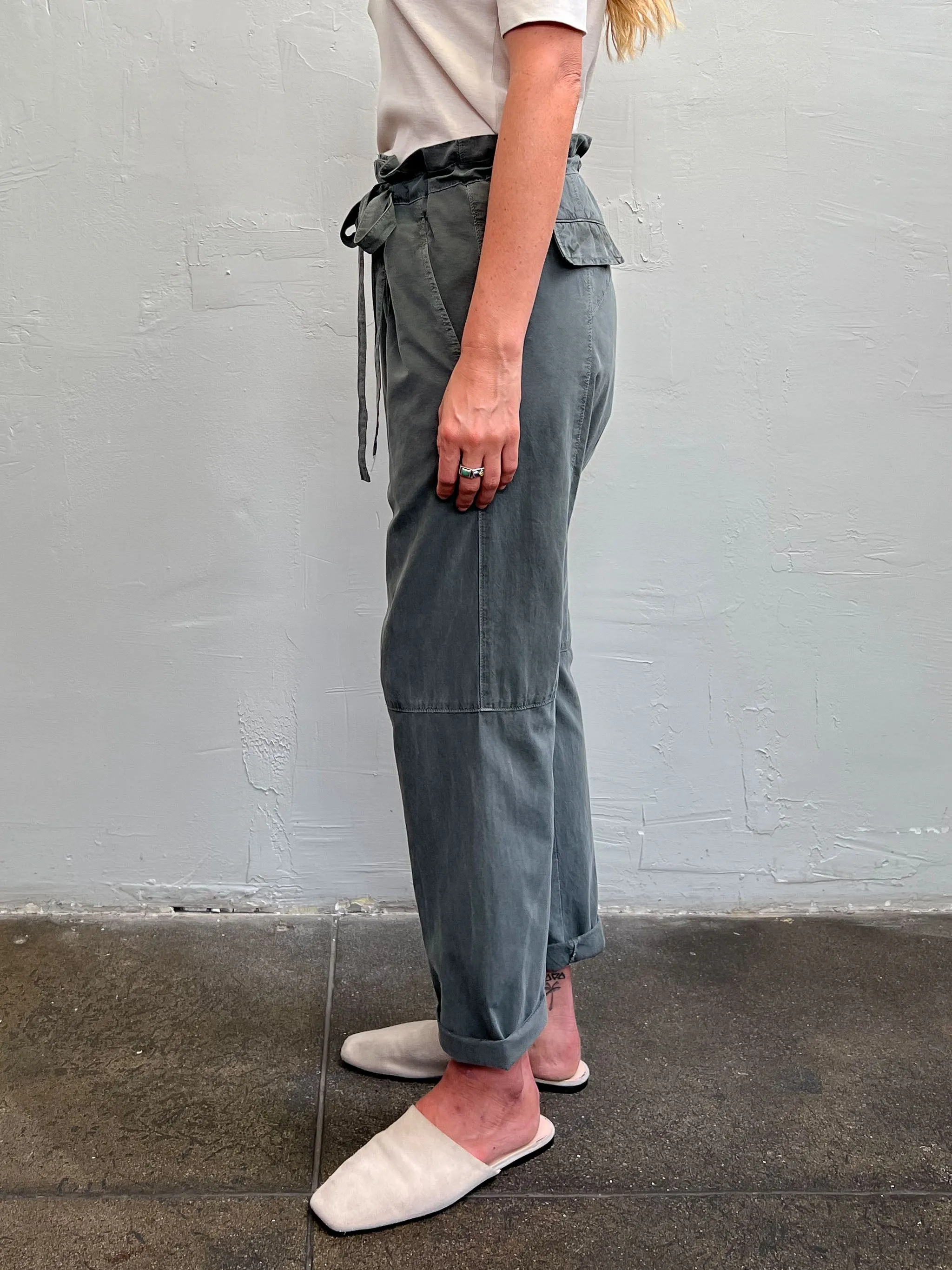 Thai Pant in Paperweight Cotton - Charcoal