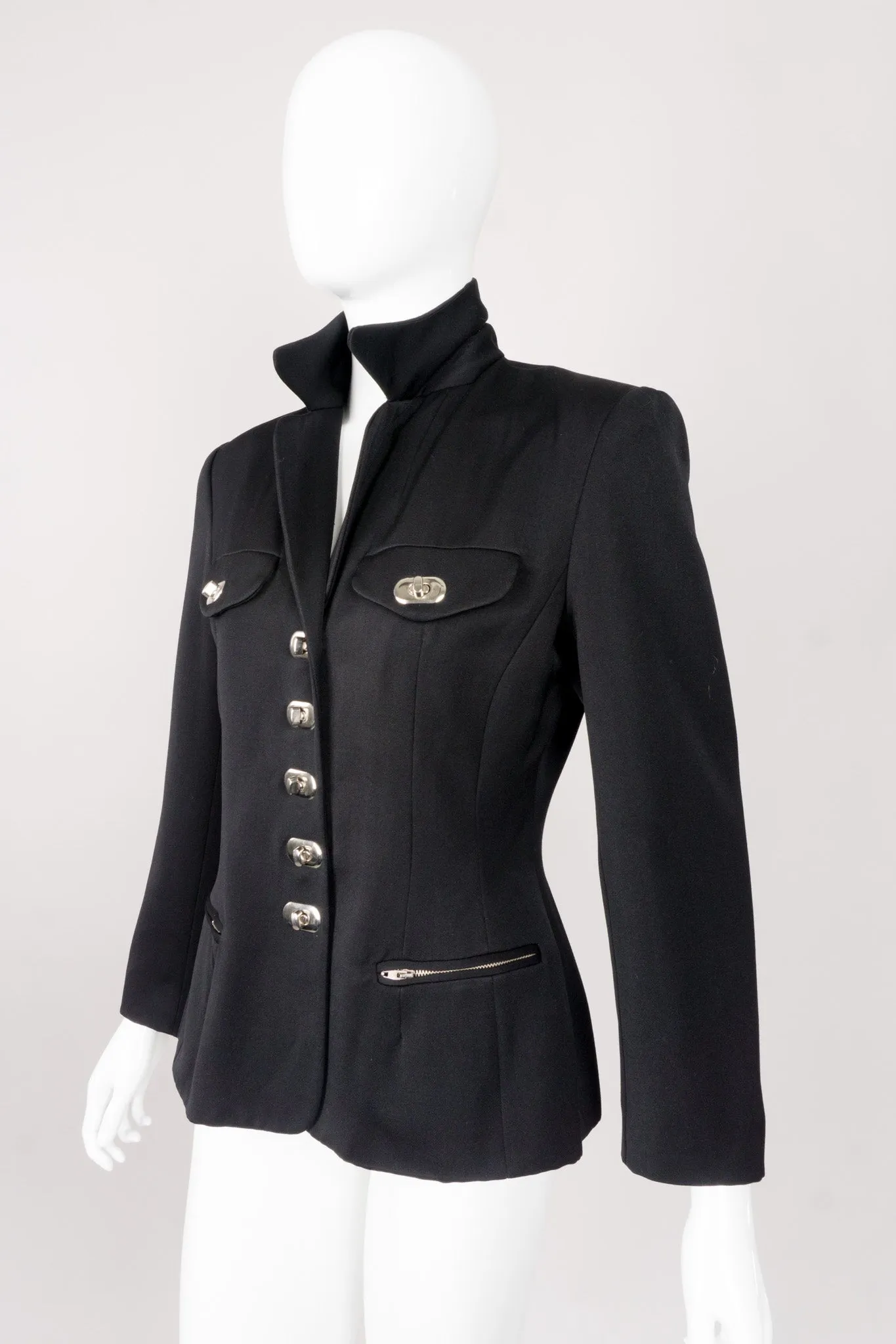 Turnlock Jacket