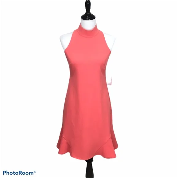 Vince Camuto sleeveless back zip crepe shift dress in poppy orange