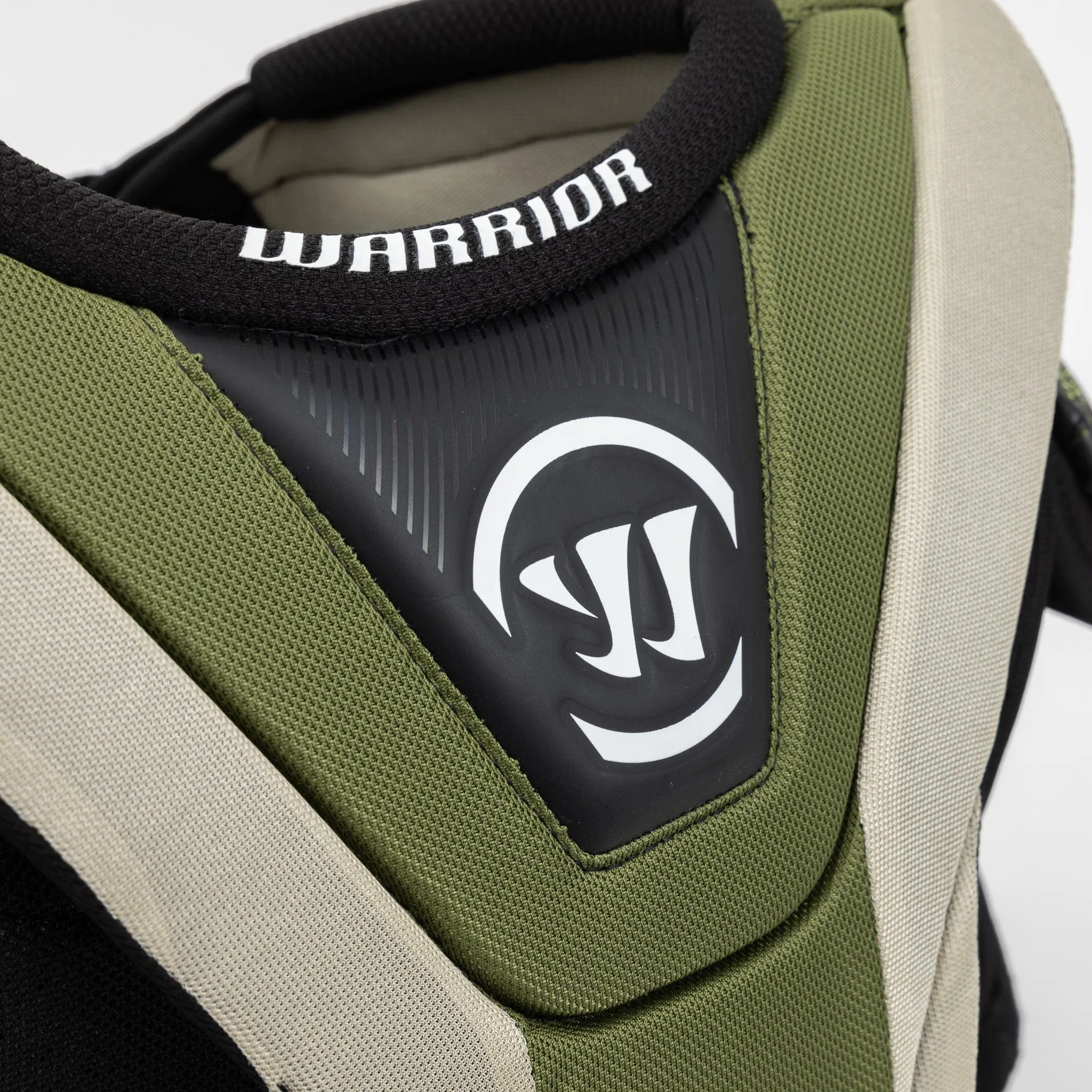 Warrior Alpha Pro Junior Hockey Shoulder Pads