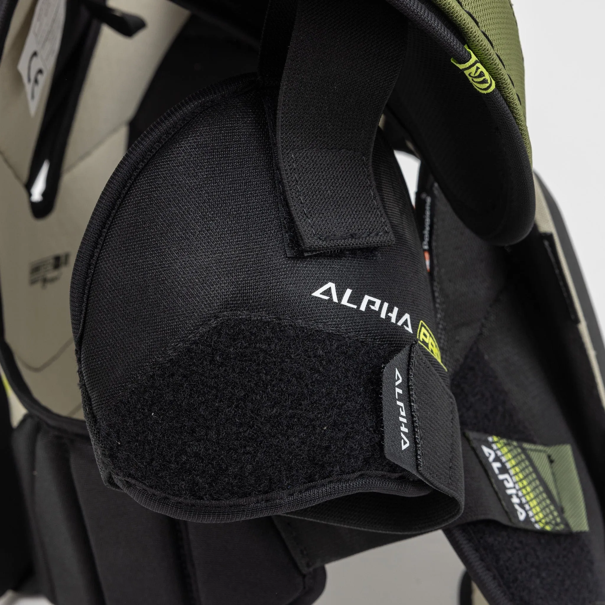 Warrior Alpha Pro Junior Hockey Shoulder Pads