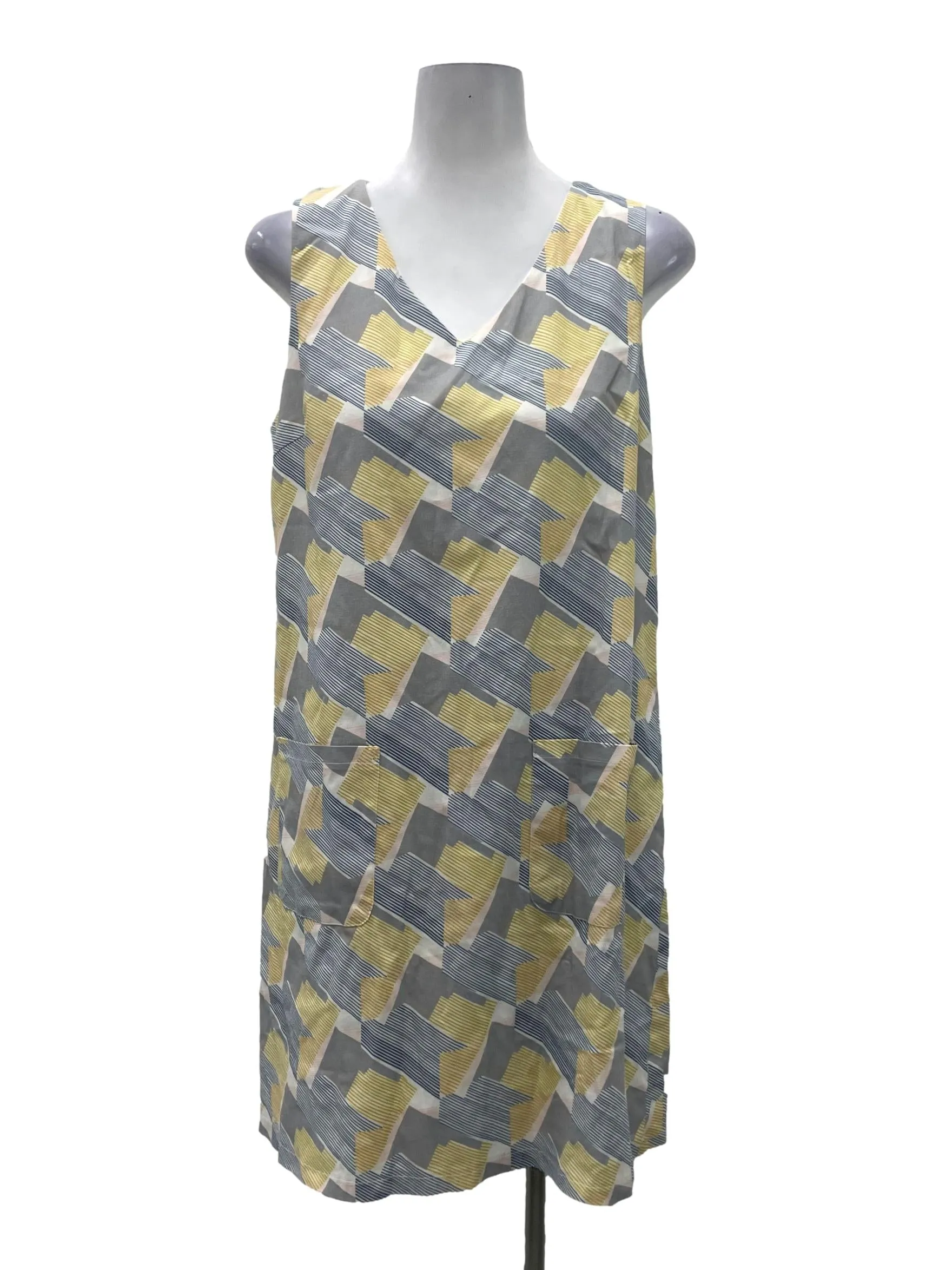 White V Neck Patterned Shift Dress