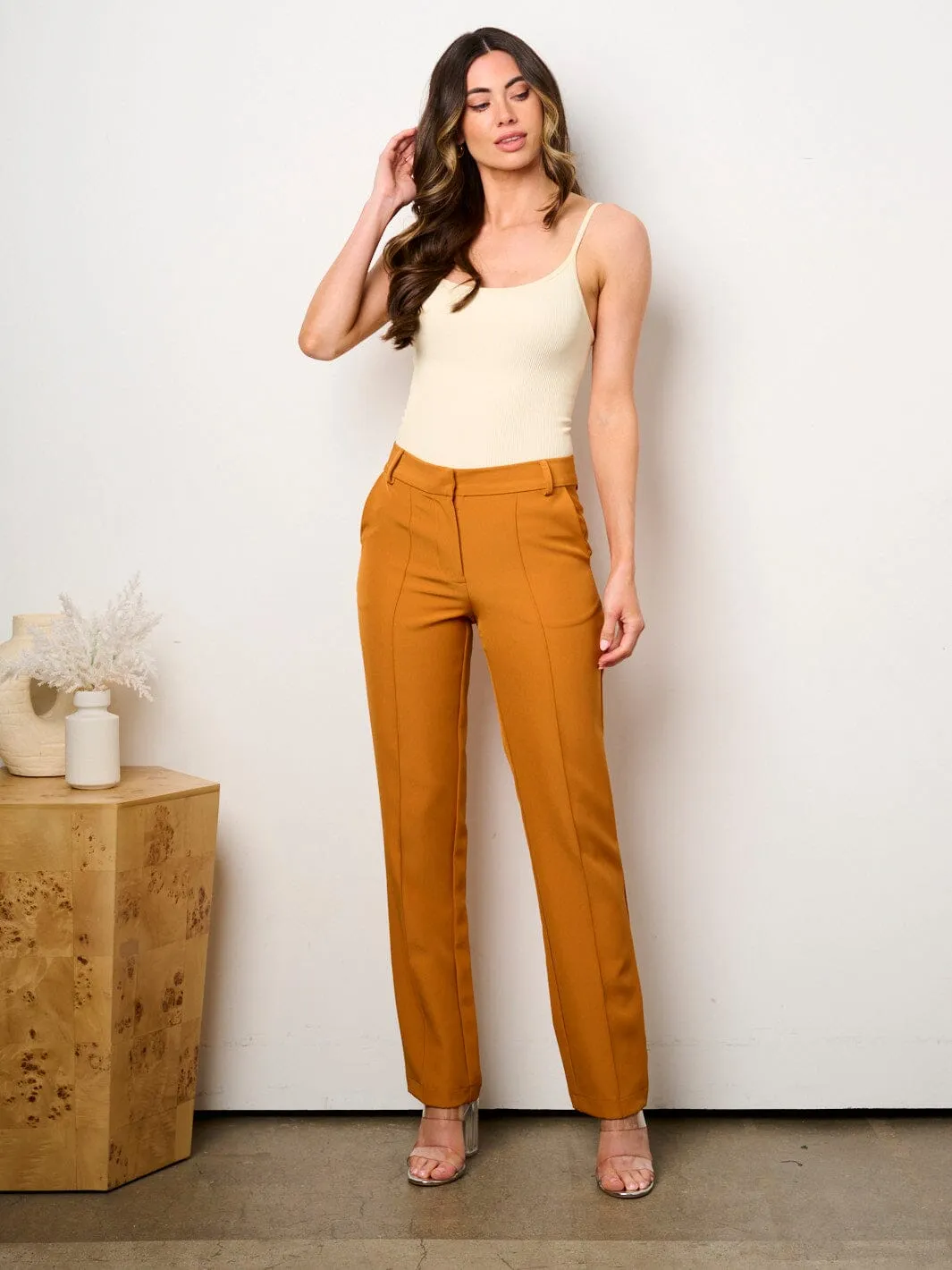 WOMEN'S BUTTON CLOSURE PLEATED WIDE LEG PANTS